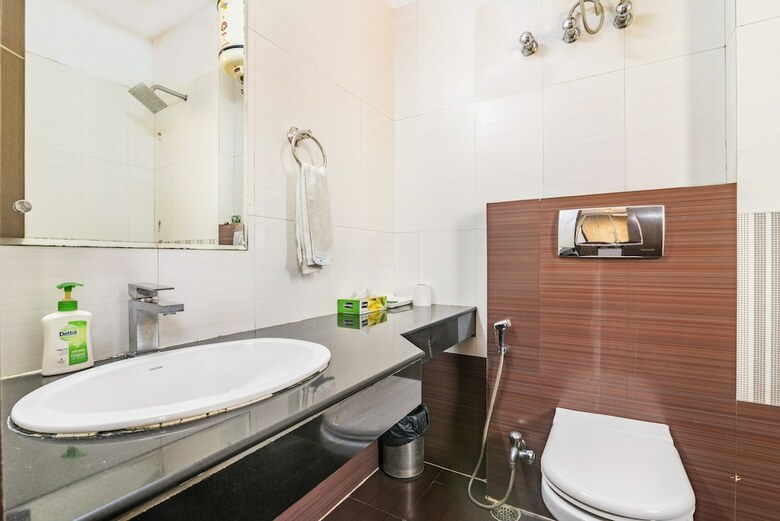 Hotel Royal Residence Huda City Centre