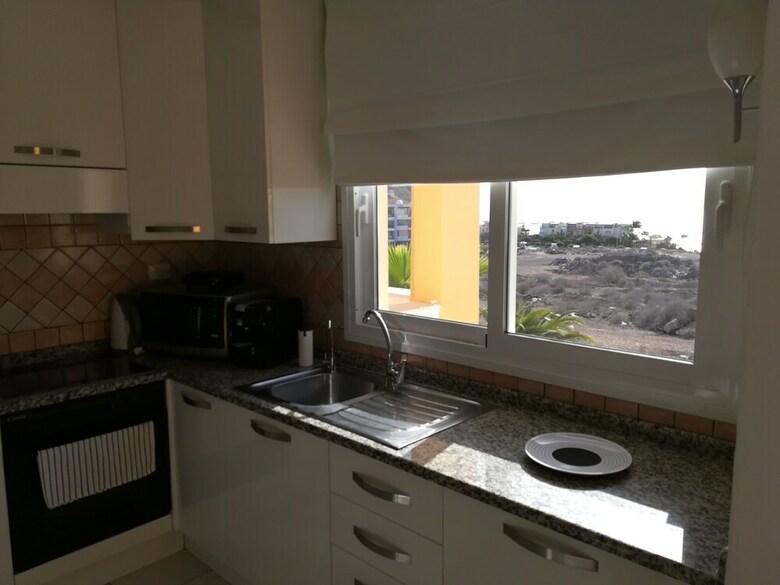 Apartamentos Luxe Apt In Los Cristianos
