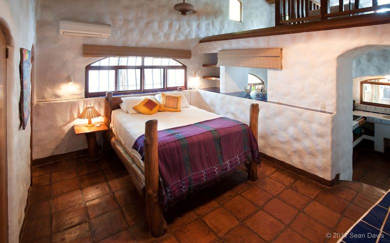 Hotel Sueno Del Mar Beachfront Bed & Breakfast