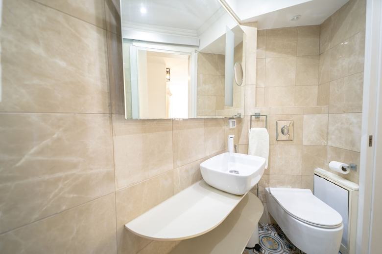 Amazing Apartment- 5 Min From The Beach