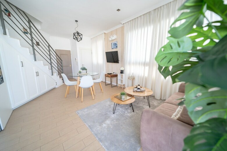 Amazing Apartment- 5 Min From The Beach