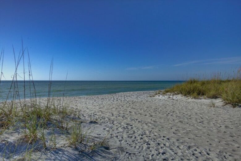 Longboat Key Cedars Resort