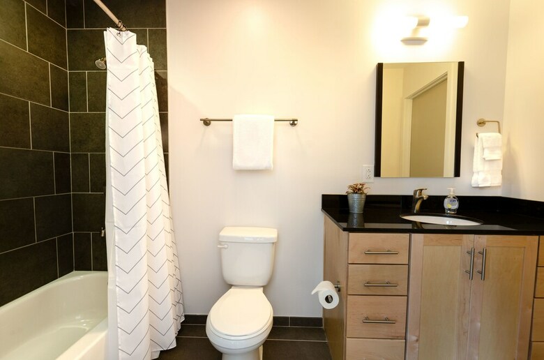 Acklen Luxury Condos By Hosteeva