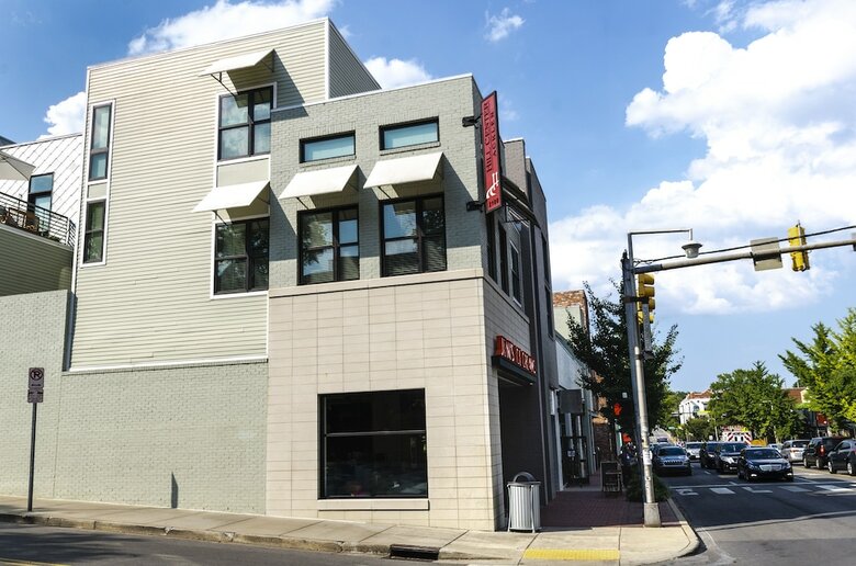 Acklen Luxury Condos By Hosteeva