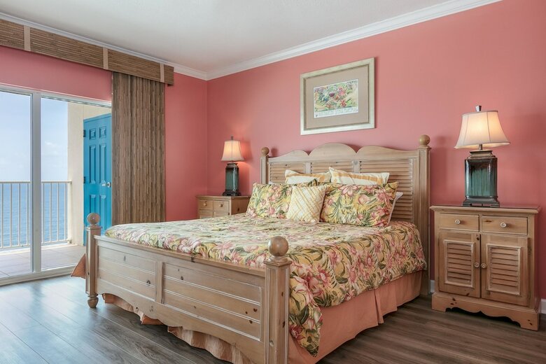 Admirals Quarters #1408