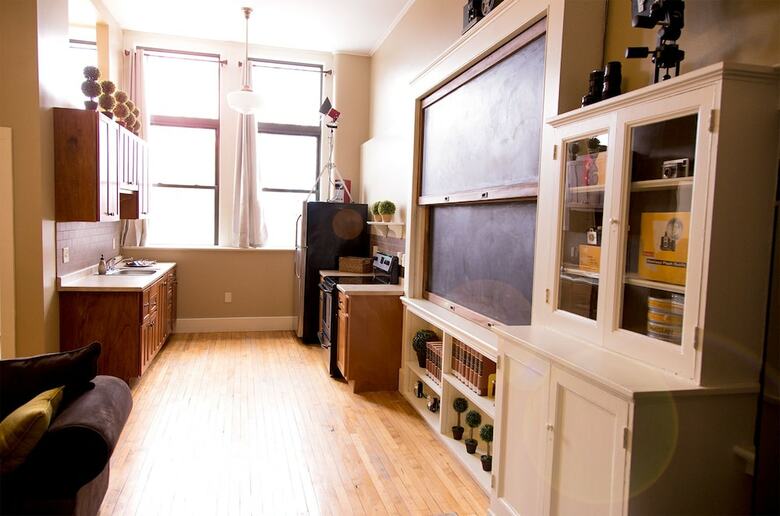 Hotel School 31 Lofts At Colors Studios