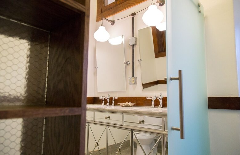 Hotel School 31 Lofts At Colors Studios