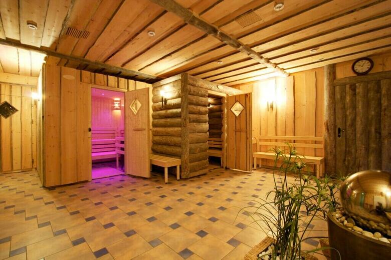 Hotel Neue H�he