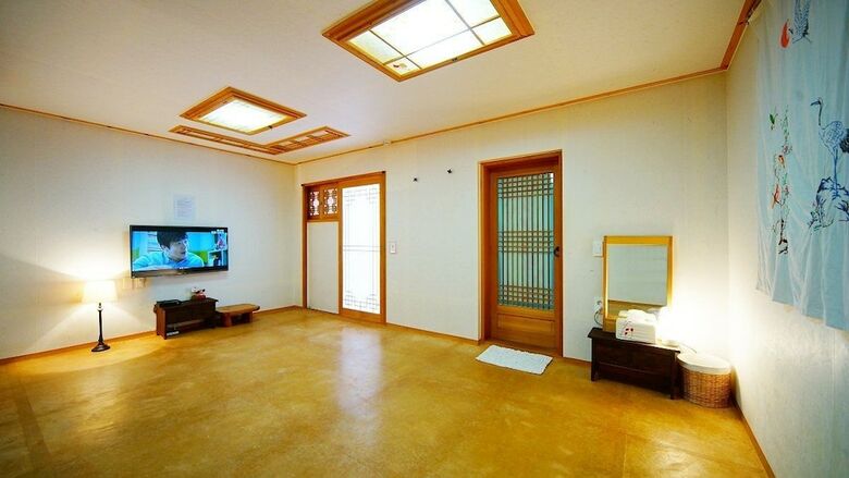 Hotel Jeonju Hongsi Hanok Guesthouse
