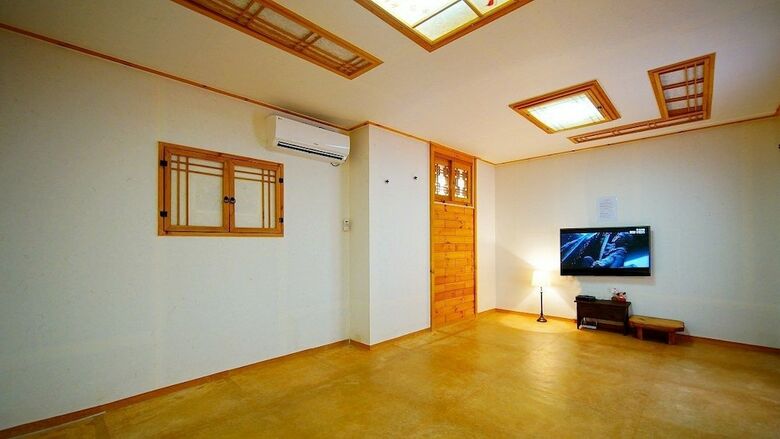 Hotel Jeonju Hongsi Hanok Guesthouse