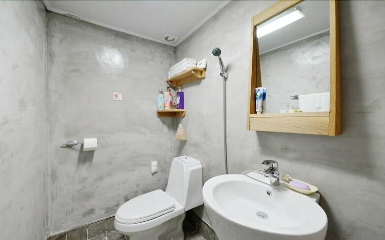 Hotel Jeonju Hongsi Hanok Guesthouse