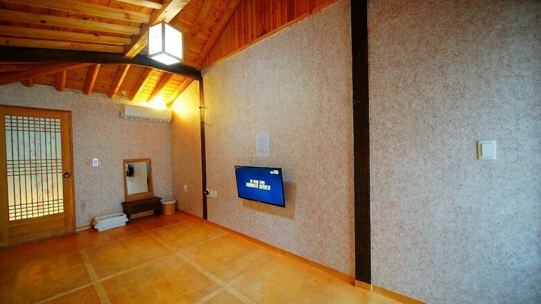 Hotel Jeonju Hongsi Hanok Guesthouse