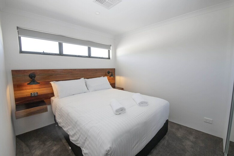Karrinyup Waters House Rentals