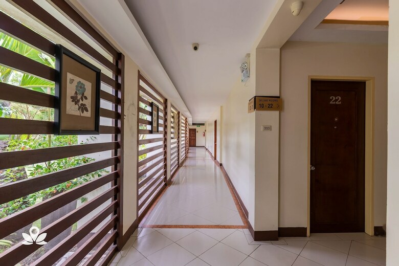Hotel Zen Rooms Jj's Seafood Tagbilaran