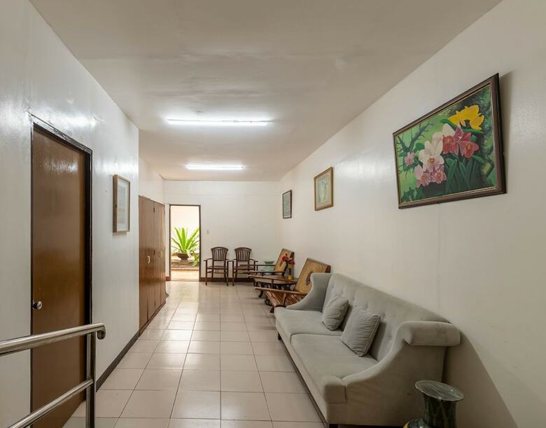 Hotel Zen Rooms Jj's Seafood Tagbilaran