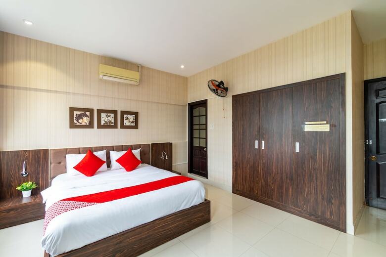 Oyo 327 Oasis Riverside Hotel Da Nang