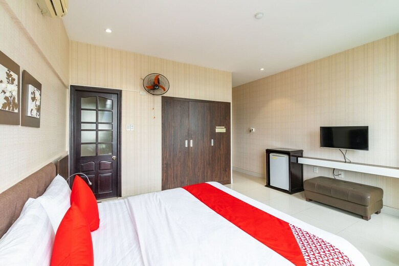 Oyo 327 Oasis Riverside Hotel Da Nang