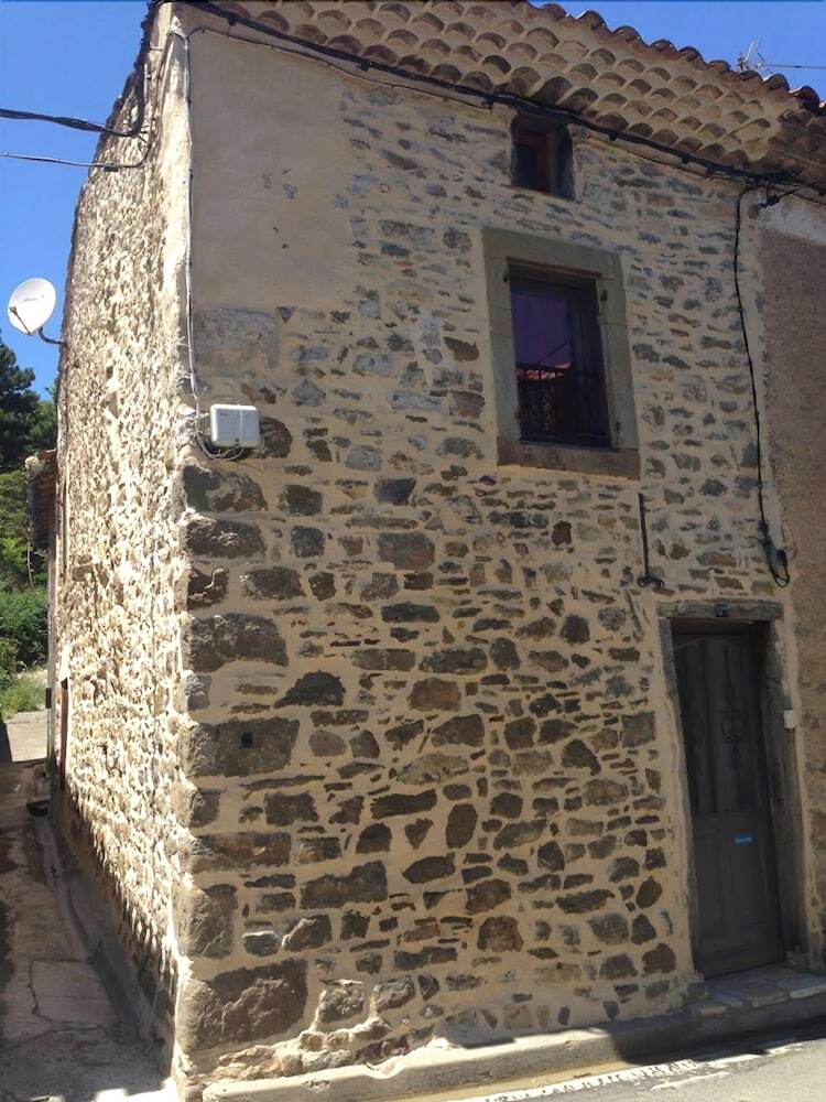 Gite In The Heart Of Corbi�res