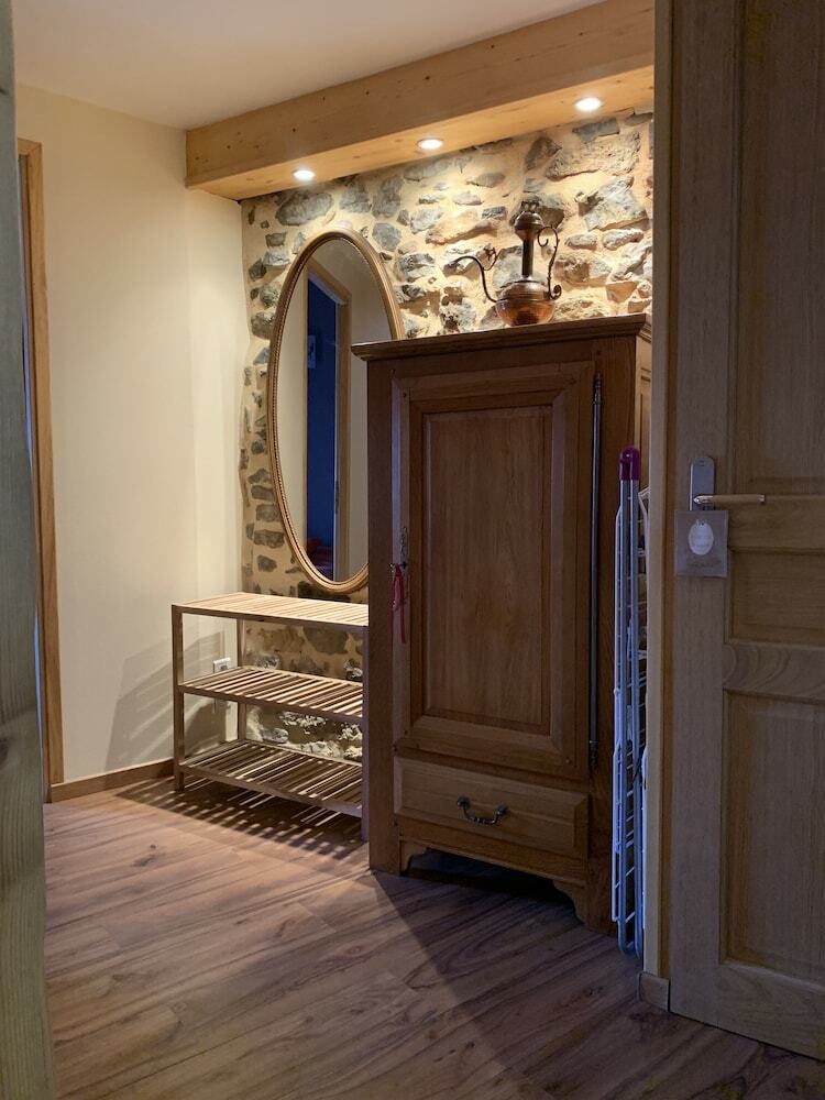 Gite In The Heart Of Corbi�res