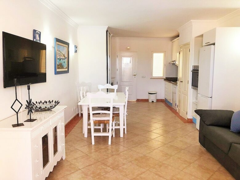 Aparthotel Borda D'agua
