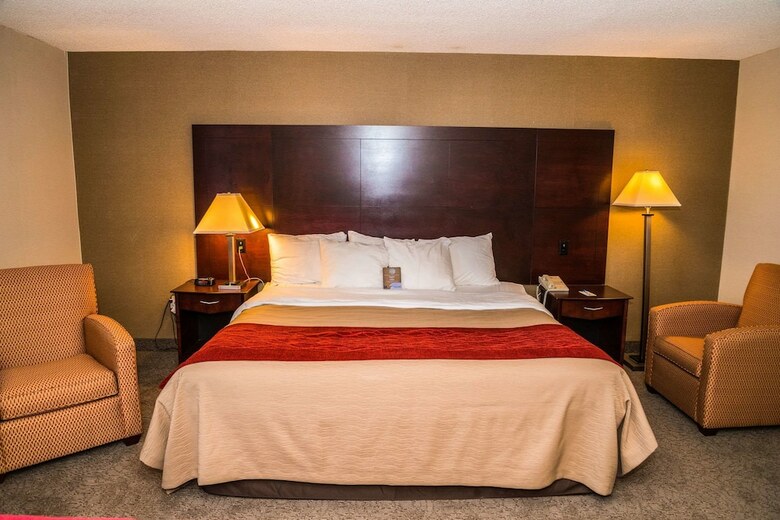 Hotel Comfort Inn And Suites