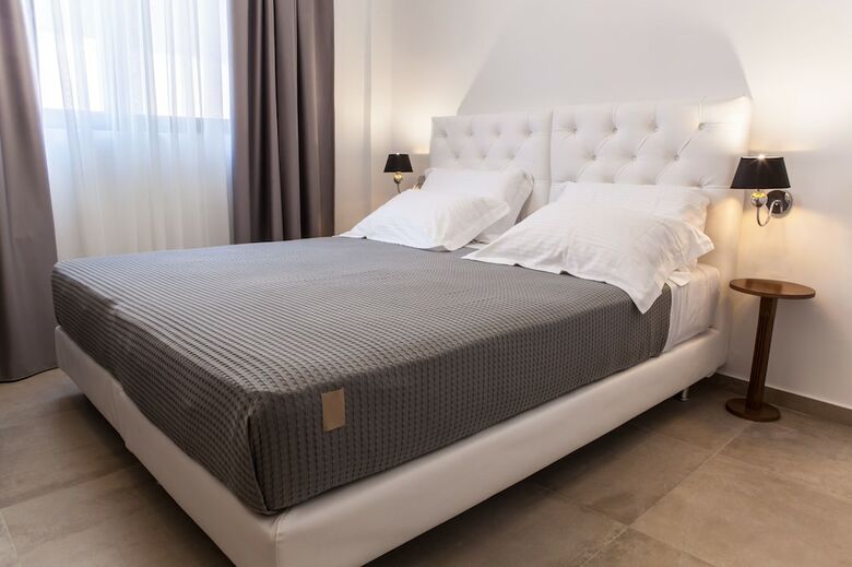 Hotel Anemos Rooms & Apartments