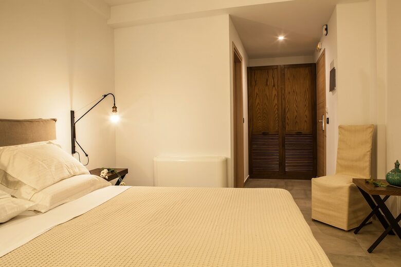 Hotel Anemos Rooms & Apartments