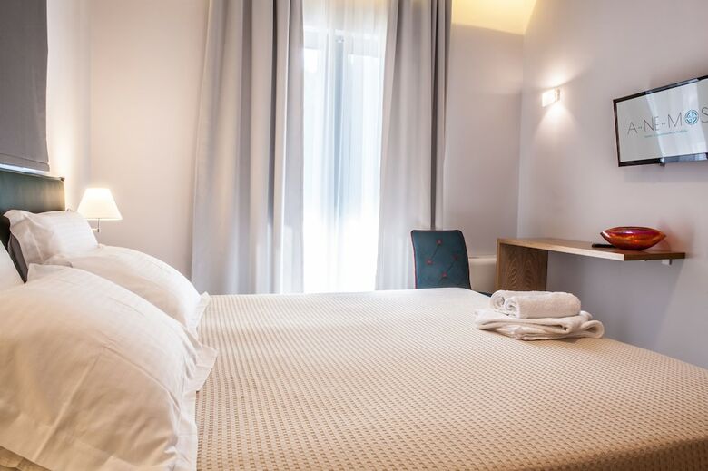 Hotel Anemos Rooms & Apartments