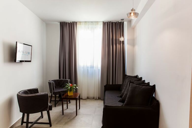 Hotel Anemos Rooms & Apartments