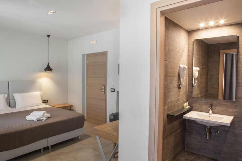 Hotel Anemos Rooms & Apartments