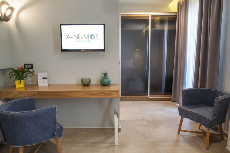 Hotel Anemos Rooms & Apartments