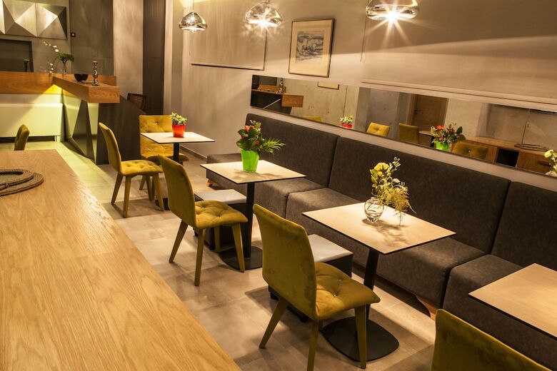 Hotel Anemos Rooms & Apartments