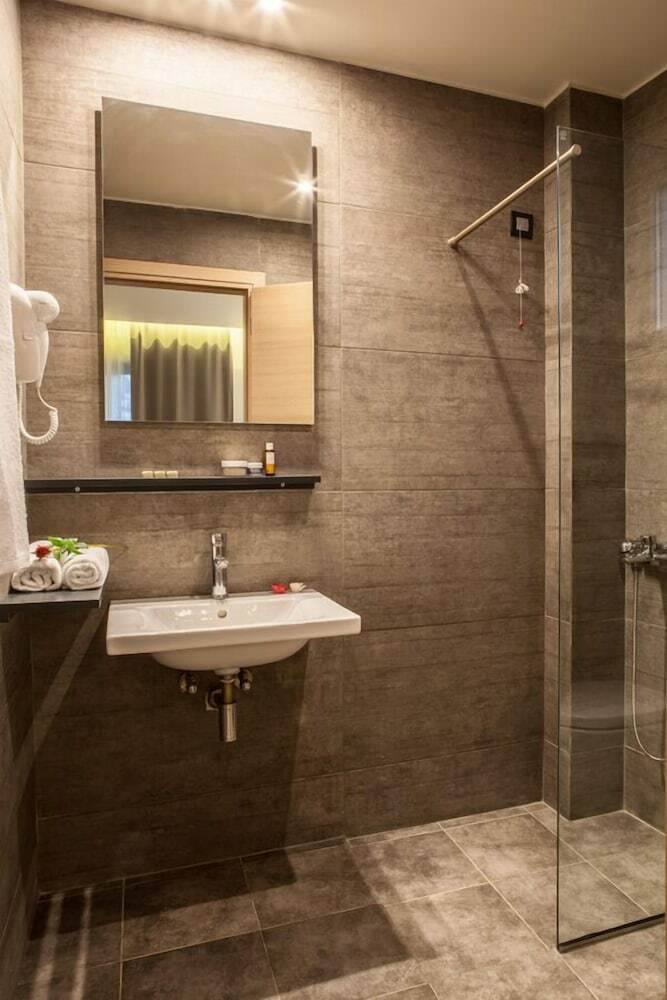 Hotel Anemos Rooms & Apartments