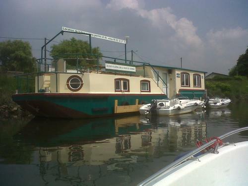G�te Fluvial De La Baie De Somme Le Lihoury