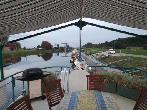 G�te Fluvial De La Baie De Somme Le Lihoury