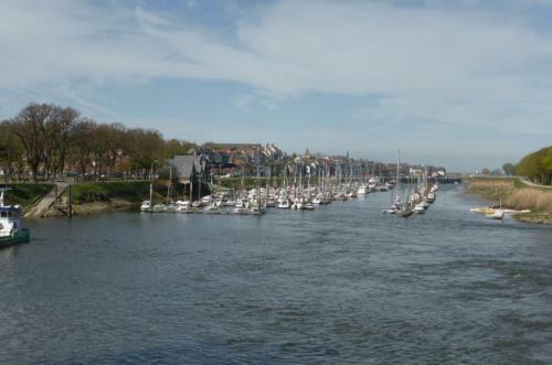 Quai Peree Apartement
