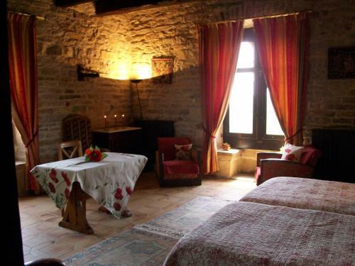 Hostal Auberge De La Halle