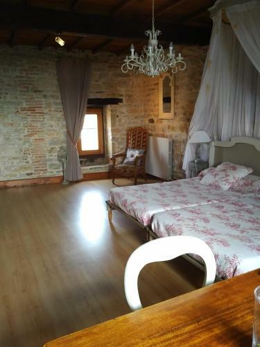 Hostal Auberge De La Halle