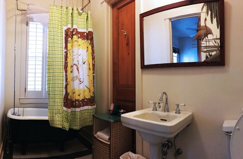 Bed & Breakfast Hibiscus Coffee & Guesthouse
