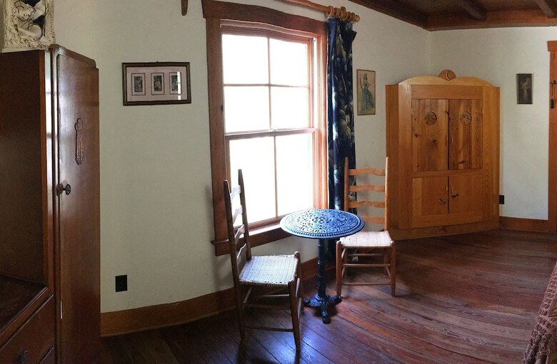 Bed & Breakfast Hibiscus Coffee & Guesthouse