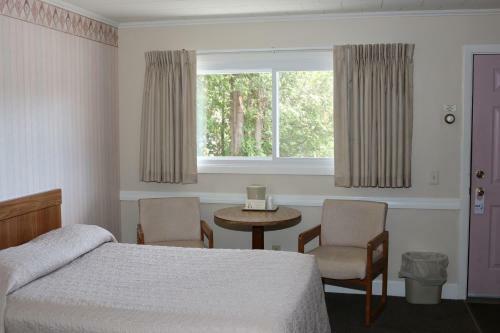 Bucksport Motor Inn