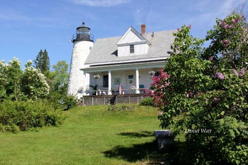 Bucksport Motor Inn