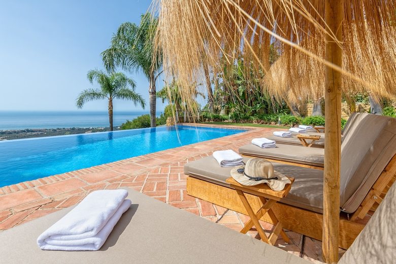 Solaga - Villa Los Monteros