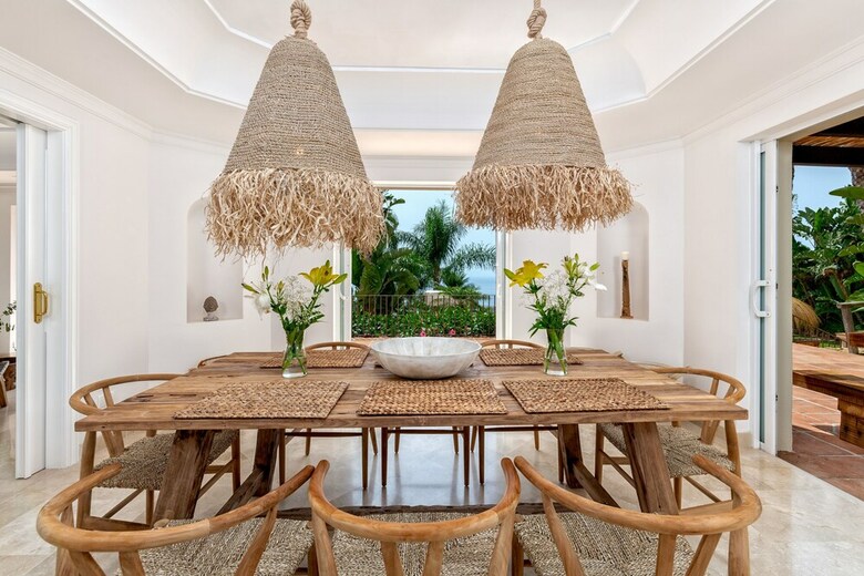 Solaga - Villa Los Monteros