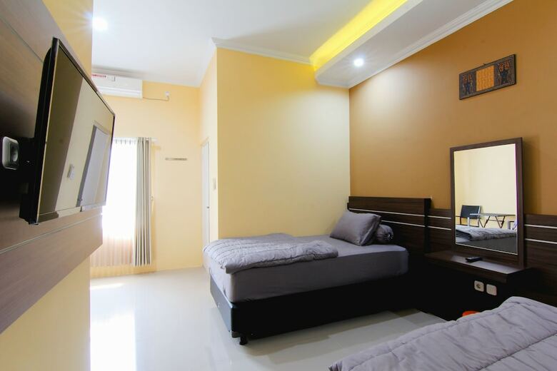 Hotel Cornel Coffee And Stay
