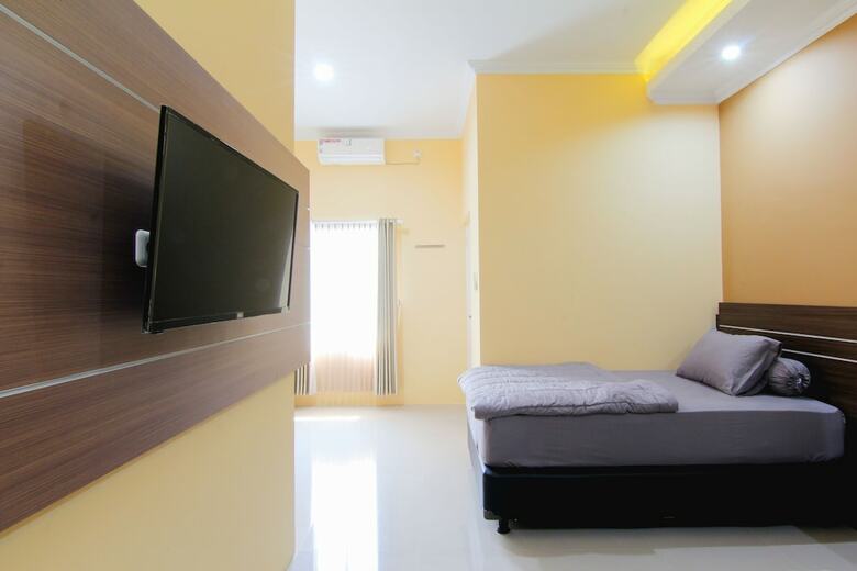 Hotel Cornel Coffee And Stay