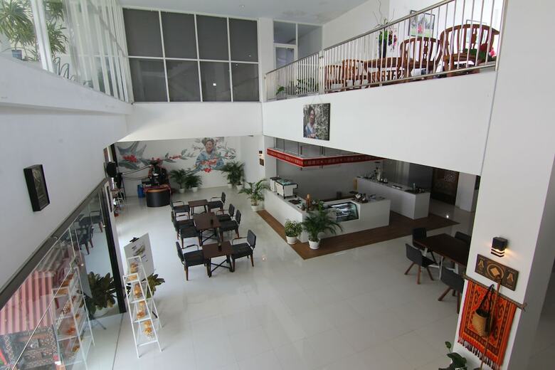 Hotel Cornel Coffee And Stay