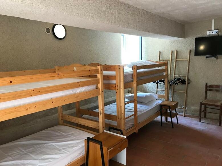 Bed & Breakfast Domaine Les Bayles - Chambres D'h�tes