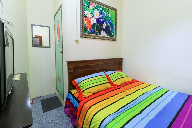 Hotel Homestay Pelangi Batu
