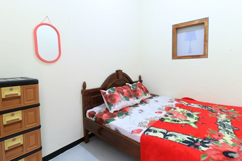 Hotel Homestay Pelangi Batu